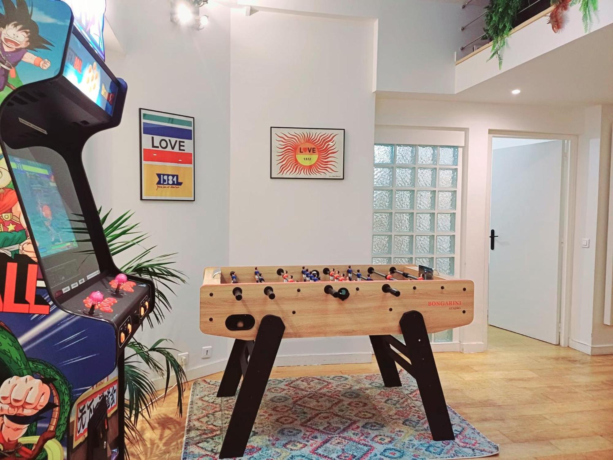 Loft Familial Au Coeur De Paris Avec Clim, Arcade Et Baby-Foot Proche Republique Et Canal St Martin Esterno foto