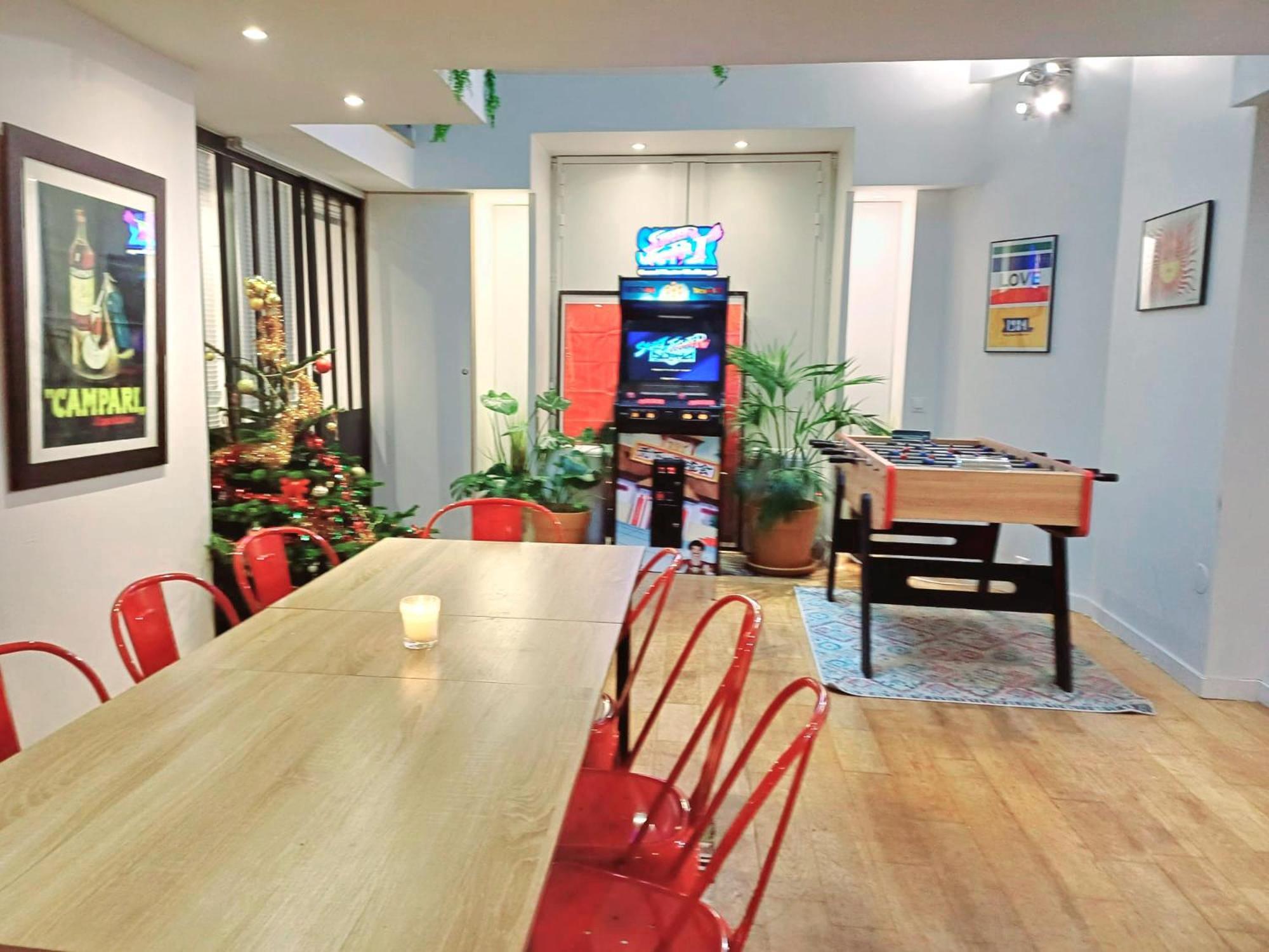 Loft Familial Au Coeur De Paris Avec Clim, Arcade Et Baby-Foot Proche Republique Et Canal St Martin Esterno foto