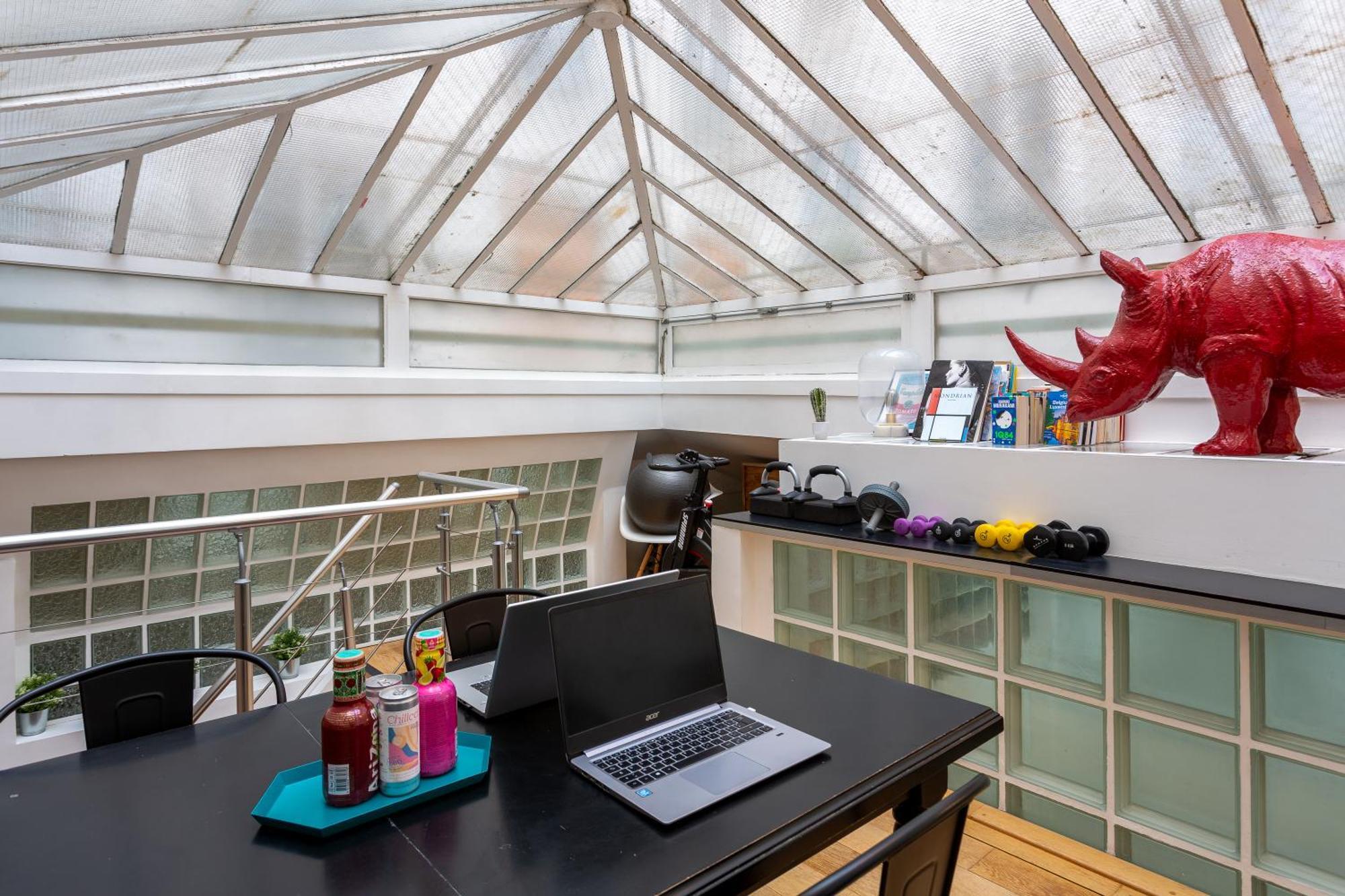 Loft Familial Au Coeur De Paris Avec Clim, Arcade Et Baby-Foot Proche Republique Et Canal St Martin Esterno foto